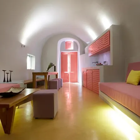Peaceful Caldera Suites דירה סנטוריני