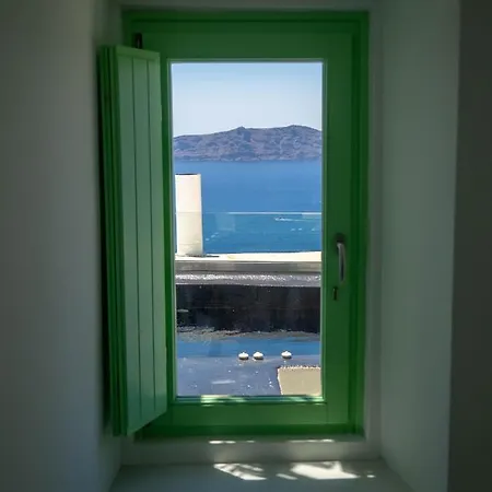 Peaceful Caldera Suites * סנטוריני